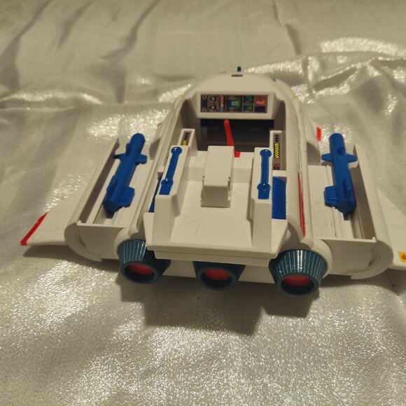 Vintage ToyBiz Fantasic Four Mr Fantastic Sky Shuttle (1995) - Picture 4 of 4